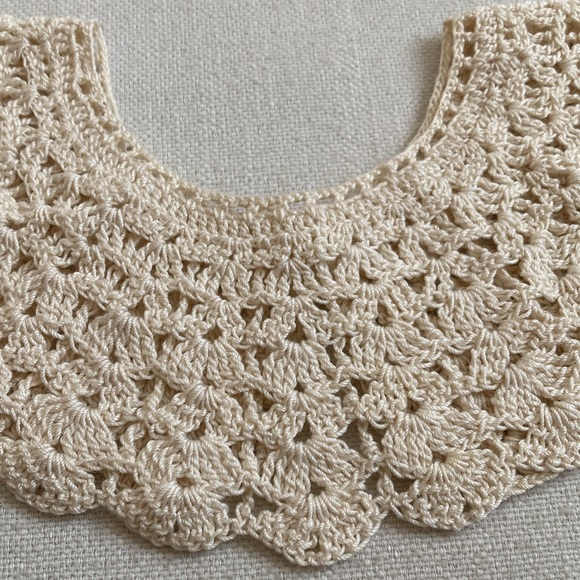 Handmade Crochet Lace Collar - Picture 14 of 15